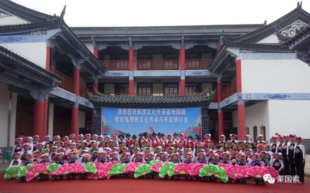 https://mmbiz.qpic.cn/mmbiz_png/Y1IdJLHePtmeTQXTccok3zeMYCBcXWicFTzfD5mE46oP4icQEWjReAfT8GReciaTZicXdic1DYtgic9ib2StXXH2oKIHg/640