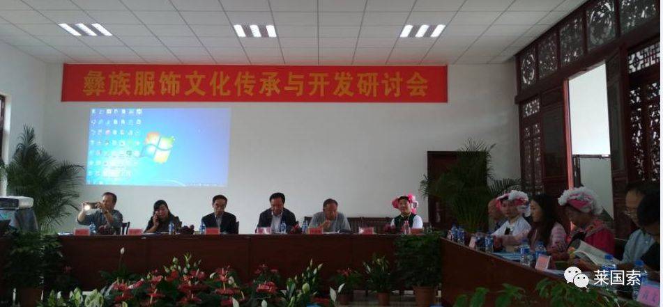 https://mmbiz.qpic.cn/mmbiz_png/Y1IdJLHePtmeTQXTccok3zeMYCBcXWicFmYAXrfrcVQuCb0SgkbX3JeOGTVMazIJibALas9sLNOwf3R3lFYW8lfQ/640