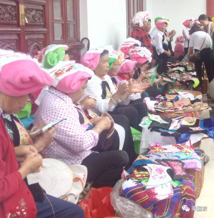 https://mmbiz.qpic.cn/mmbiz_png/Y1IdJLHePtmeTQXTccok3zeMYCBcXWicFAV1zlLyjYV0OdROLDDD7siaxG6RzsoaR1O6MBsW5dGuDgY5fWU2o5Qw/640